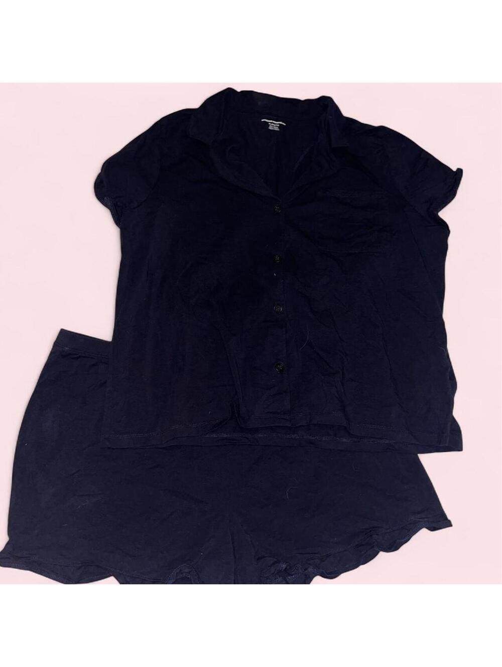 Amazon Essentials Navy blue linen pajama short set in a size XL